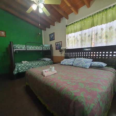 Posada El Paraiso Hotel Тепоцтлан Екстериор снимка